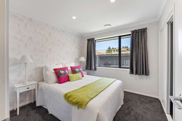 4 Kohunga Crescent Bottle Lake_14