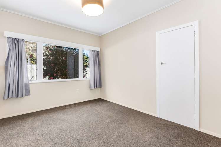 45 Montgomery Street Stokes Valley_12