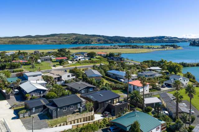 6 Opotoru Road Raglan_2