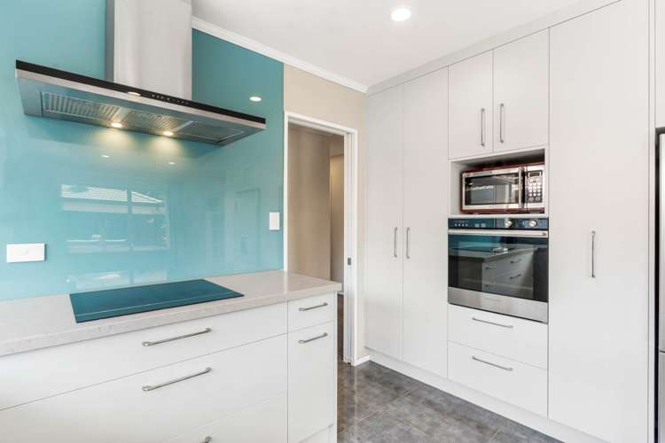 2/1 Travers Place Northpark_12