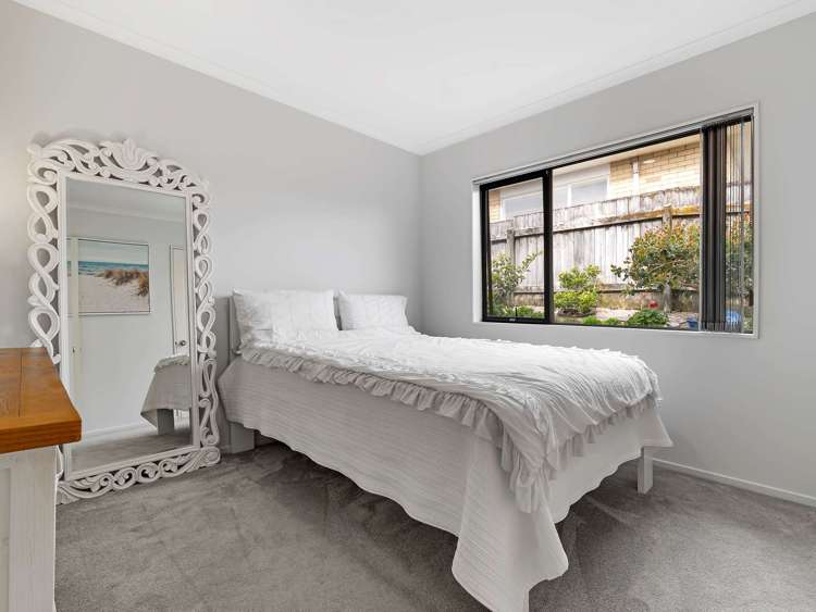 9 Fleetwood Drive Henderson_20