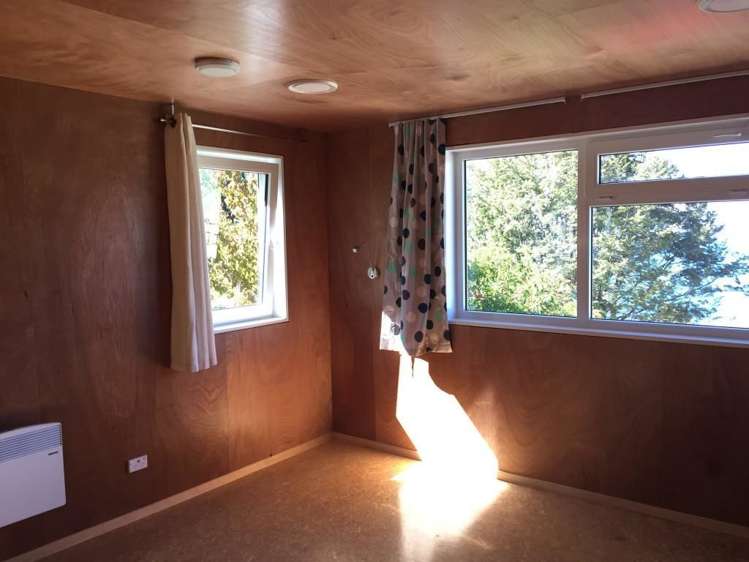 9 Cameron Place Fernhill/Sunshine Bay_5