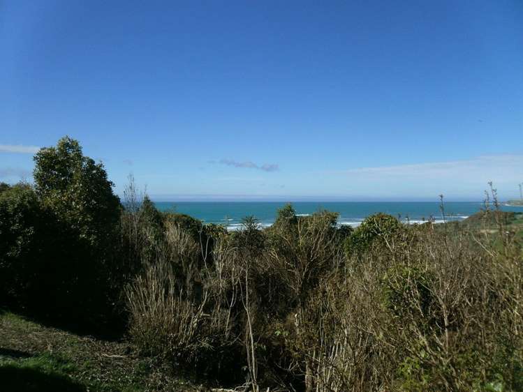 16 Koromiko Street Kaka Point_14