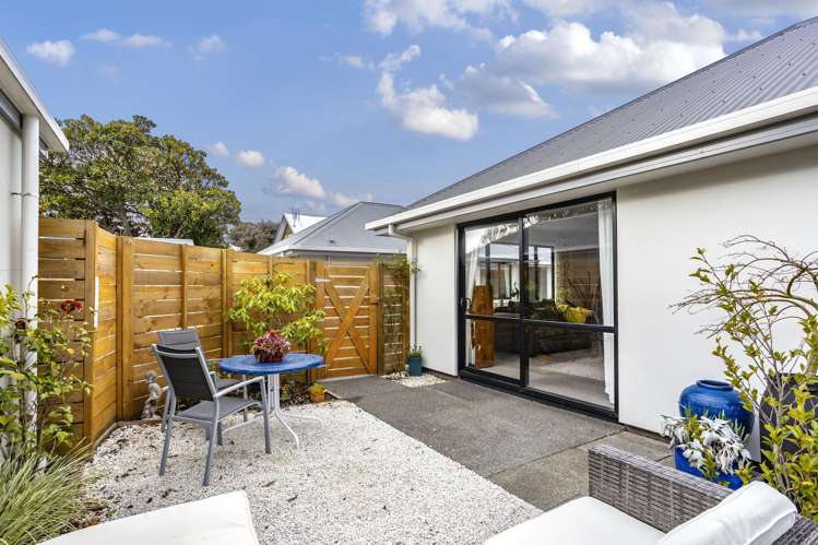 2/57 St Martins Road Saint Martins_16