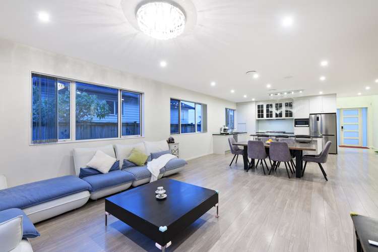 7 Syrah Crescent Ranui_23