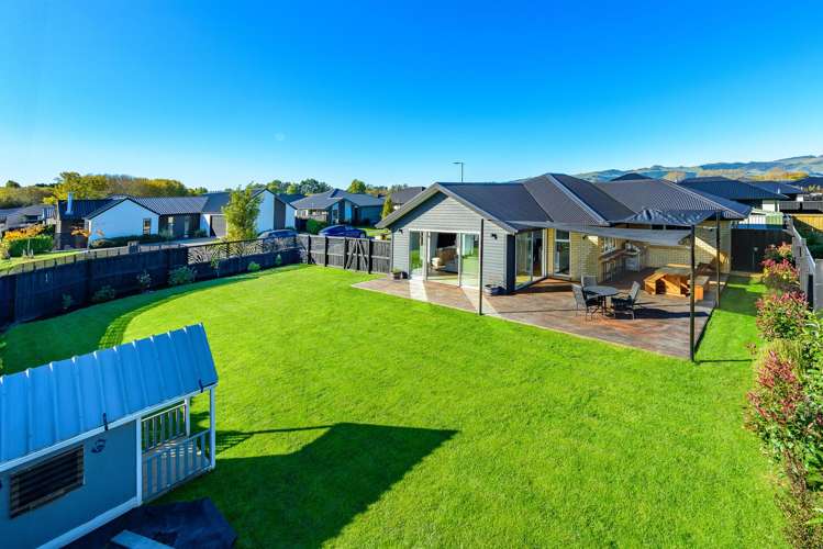 74 Oaks Drive Lincoln_1