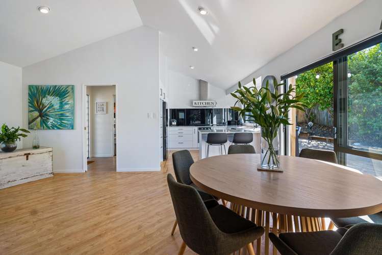 8 Kensington Terrace Gulf Harbour_37