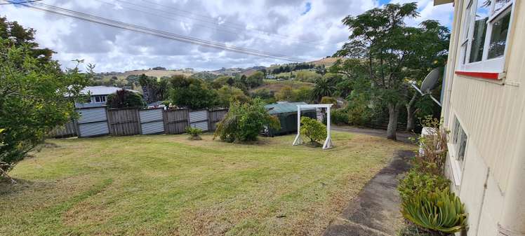 14 View Street Maungaturoto_32