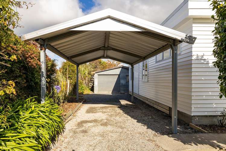 100 Brandon Street Featherston_21