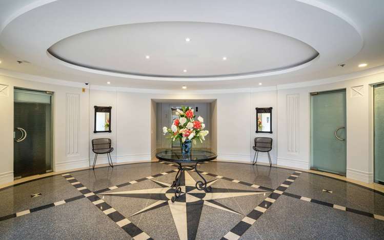 Gd/18 Joseph Banks Terrace Remuera_1