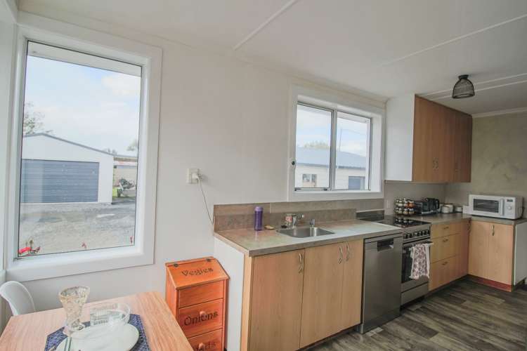 70 Adamson Crescent Glengarry_8