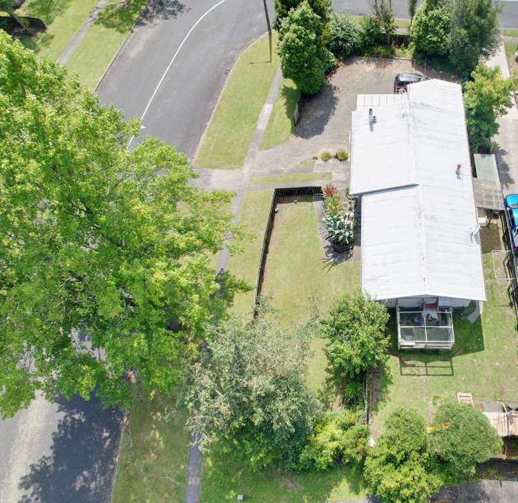 211 West Parkdale Street Tokoroa_24