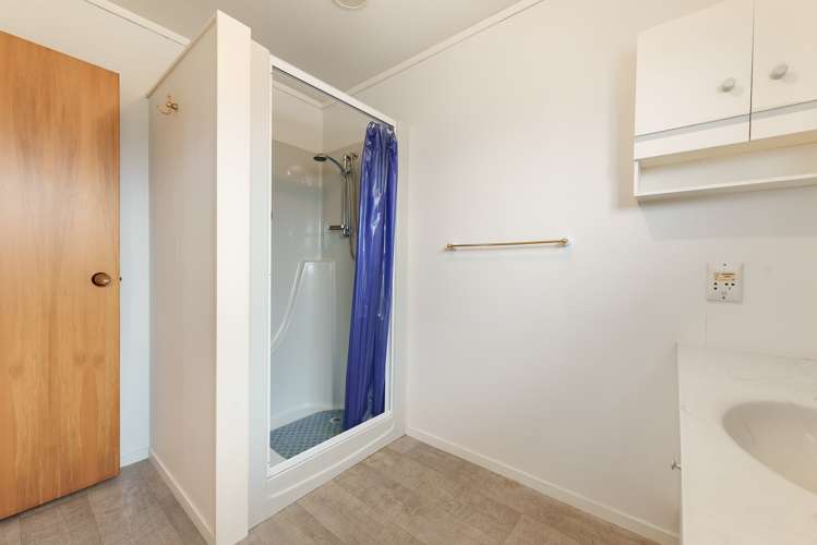 35c Emmett Street Greerton_12