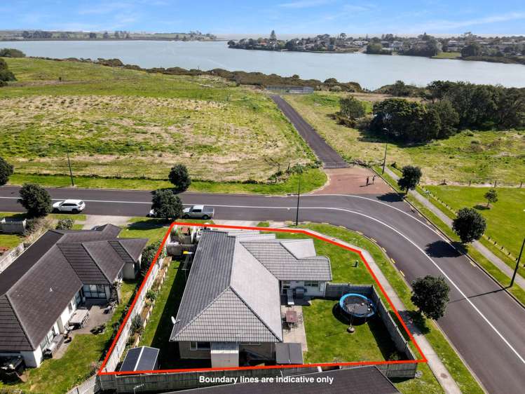 27 Manene Street Wattle Downs_18