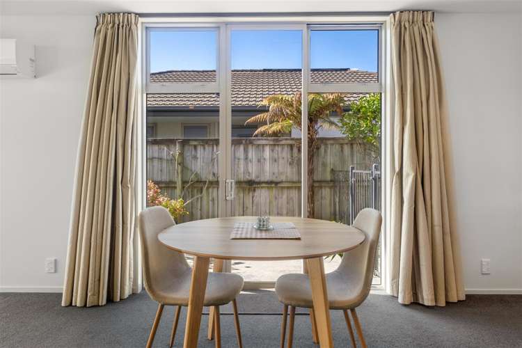 8 Phoebe Place Richmond_12