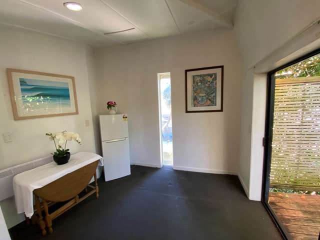 Flat D 20 Croydon Road New Lynn_2