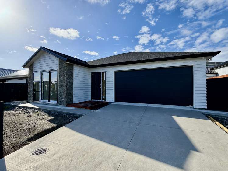 29 Tukutata Crescent Milldale_22