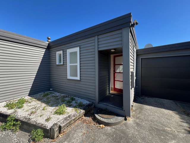 13 Manukau Road Studio