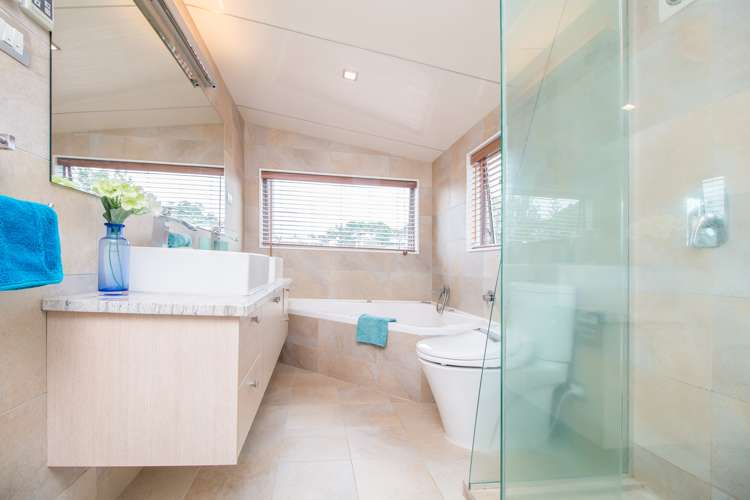 52 Matipo Road Mairangi Bay_18