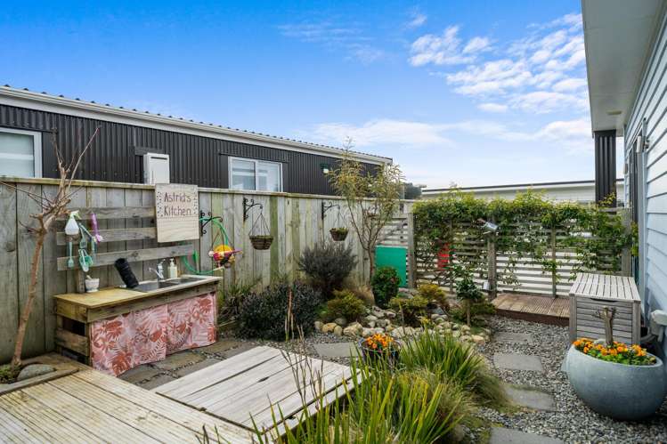 17B Tuki Street Titahi Bay_21