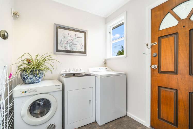 18 Pinfold Avenue Hamilton East_10