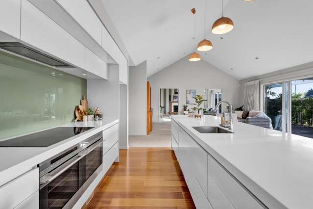 1 Gleneagles Way Waiwhakaiho_3