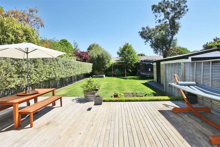 15 Woodville Street Edgeware_17