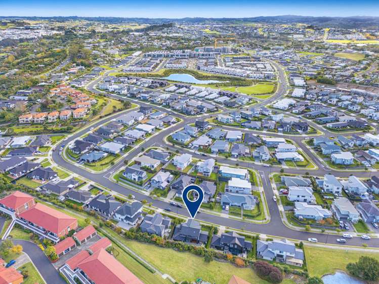 25 Couldrey Crescent Red Beach_19