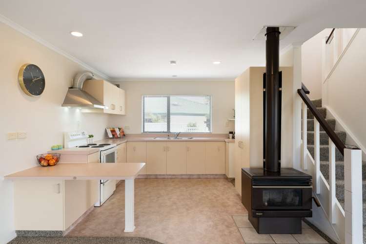 19a Philomel Crest Welcome Bay_8