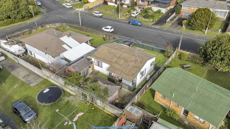2/2 Jenkins Place Manurewa_12