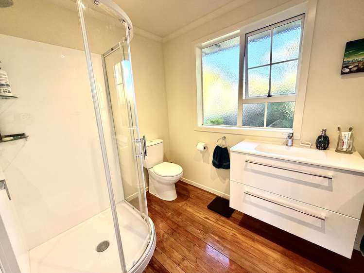 121 Grant Road Otatara_9