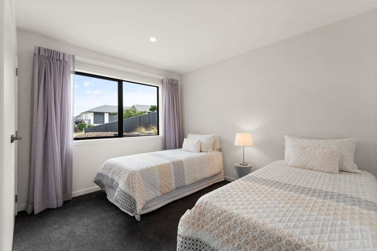 53 Heathfield Drive Mosgiel_18