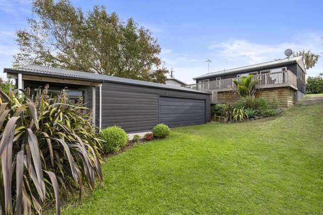 House Located on Large Section. Potential!