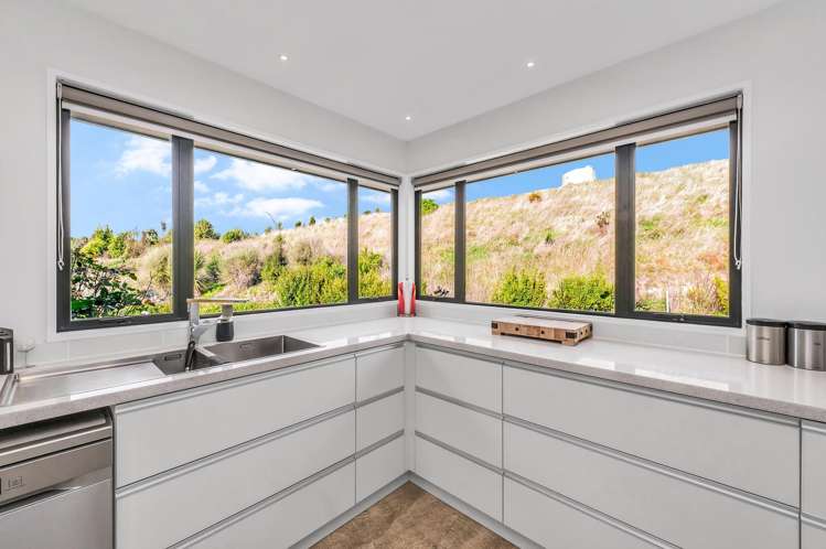 2/242 Ahuriri Road Tai Tapu_10