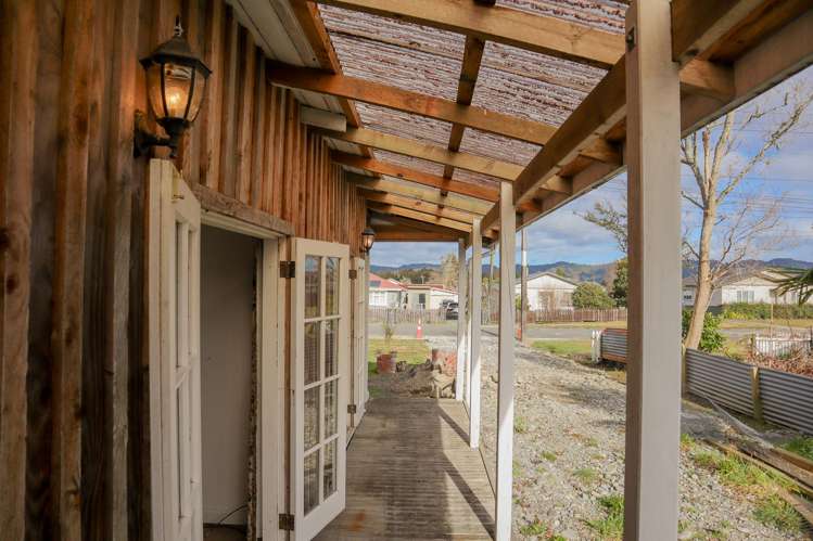 9 Ohau Street Dobson_11