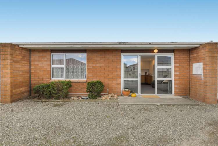 2/27a Bantry Street_0