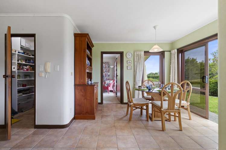 221 Razorback Road Bombay_22