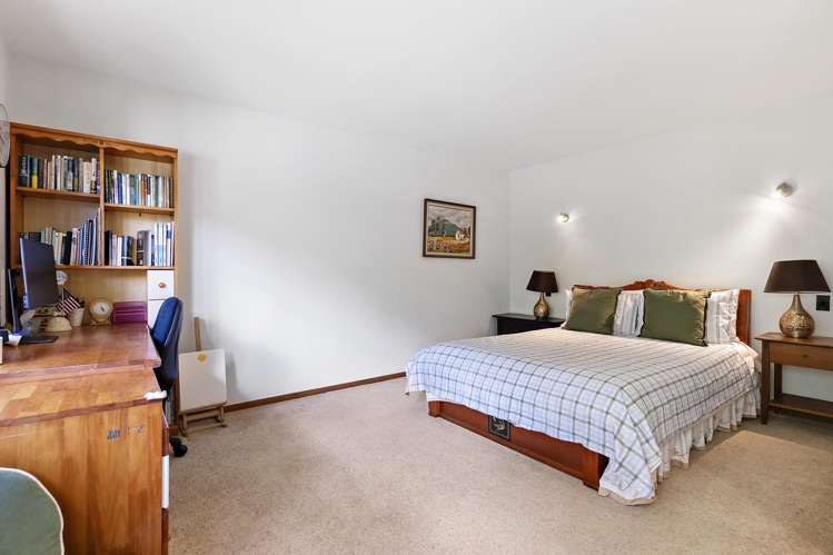 18 Marama Terrace Eastbourne_13