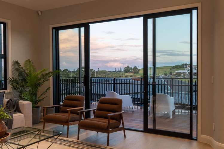 6 Humenga Place Long Bay_12
