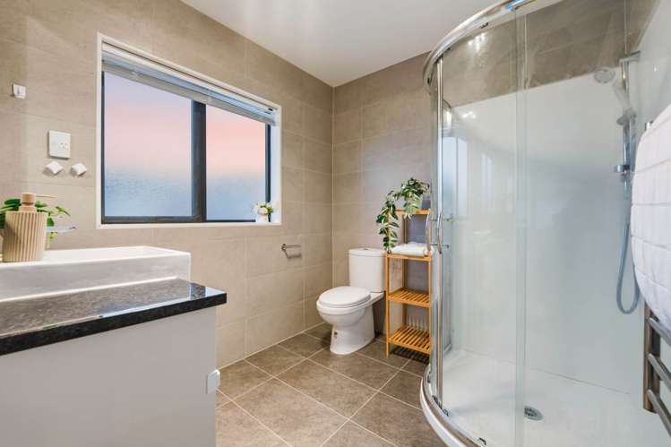 35 Dromoland Drive Flat Bush_20