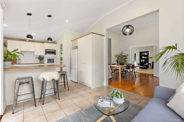 32 Woodford Road Mount Eden_7