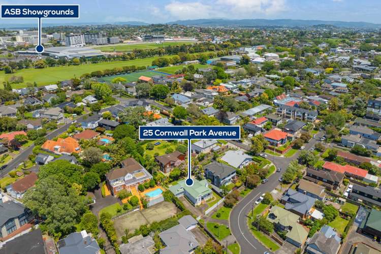 25 Cornwall Park Avenue Epsom_36