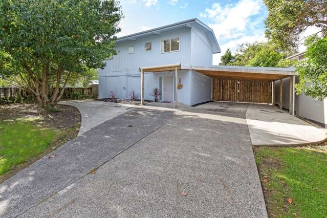 12 Thorburn Avenue Red Beach_2