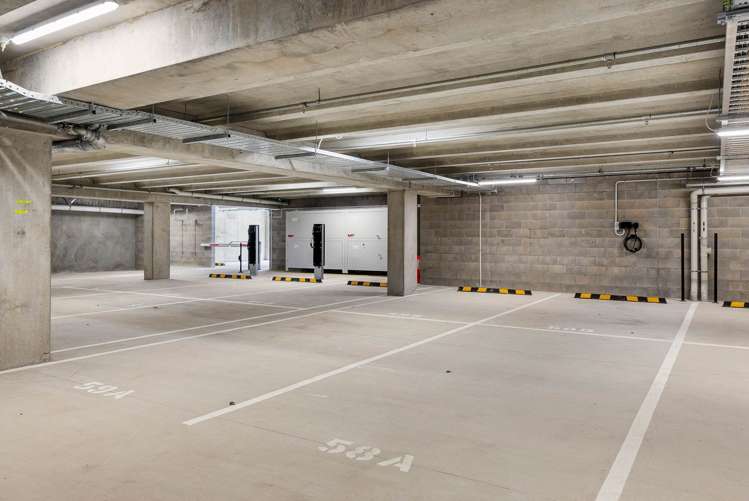 Meadowbank Road Meadowbank_13