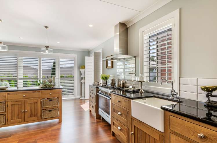 35 Coprosma Crescent Waipahihi_15