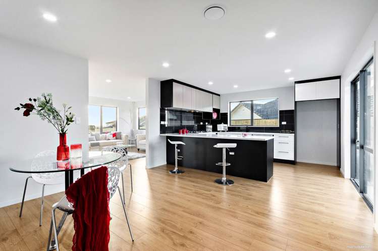 6 Huahua Crescent Papakura_4
