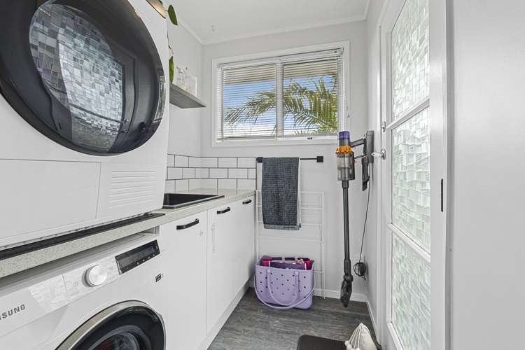 3 Erica Place Bell Block_13