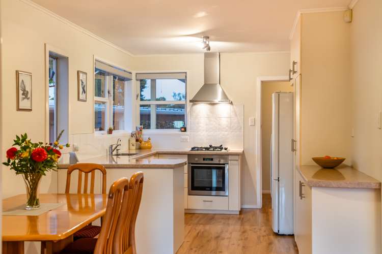 7 Moehau Grove Trentham_6