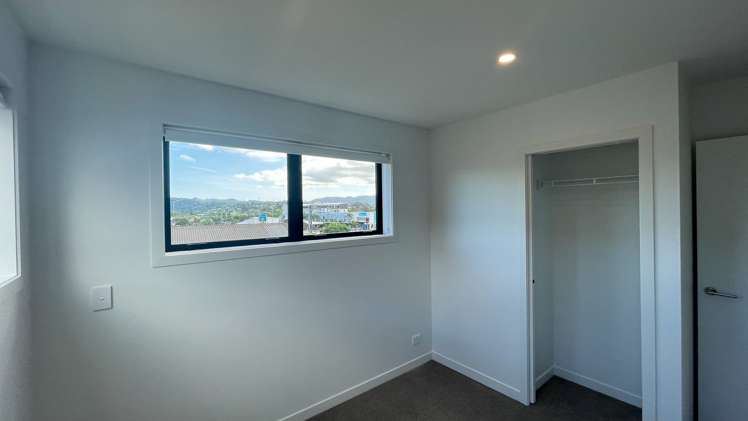 3/5 Brandon Road Glen Eden_15