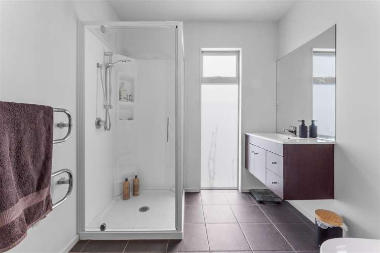 8 Phoebe Place Richmond_19